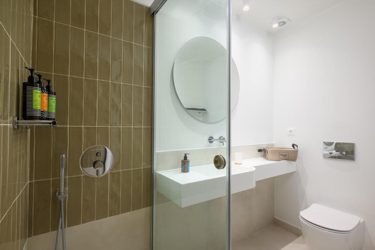 The H Experience - Eclectic Spacious Apartment Near Venetian Castle - 2 Ираклио Екстериор снимка